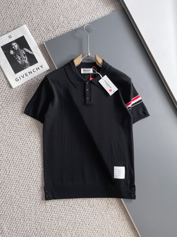 日本未入荷 2026 トム·ブラウン 新作 半袖Tシャツ スーパーコピー