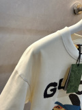 送料込  2026 グッチ 新作 半袖Tシャツ スーパーコピー