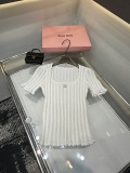 完売必至 ★ 2026 シャネル 新作 半袖Tシャツ スーパーコピー 3色