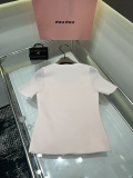 超希少！2026 シャネル 新作 半袖Tシャツ 偽物 3色