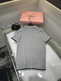 日本未入荷 2026 ミュウミュウ 新作 半袖Tシャツ コピー 3色
