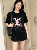 超希少！2026 ルイヴィトン 新作 半袖Tシャツ コピー