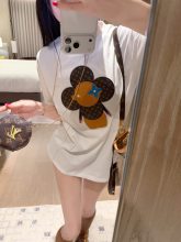 ☆超人気☆ 2026 ルイヴィトン 新作 半袖Tシャツ コピー