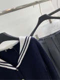 肌触り最高な 2026 ミュウミュウ 新作 長袖Tシャツ 偽物