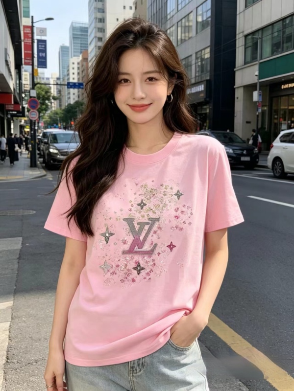 日本未入荷 2026 ルイヴィトン 新作 半袖Tシャツ 偽物 3色