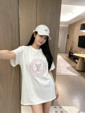 使い勝手良し 2026 ルイヴィトン 新作 半袖Tシャツ スーパーコピー