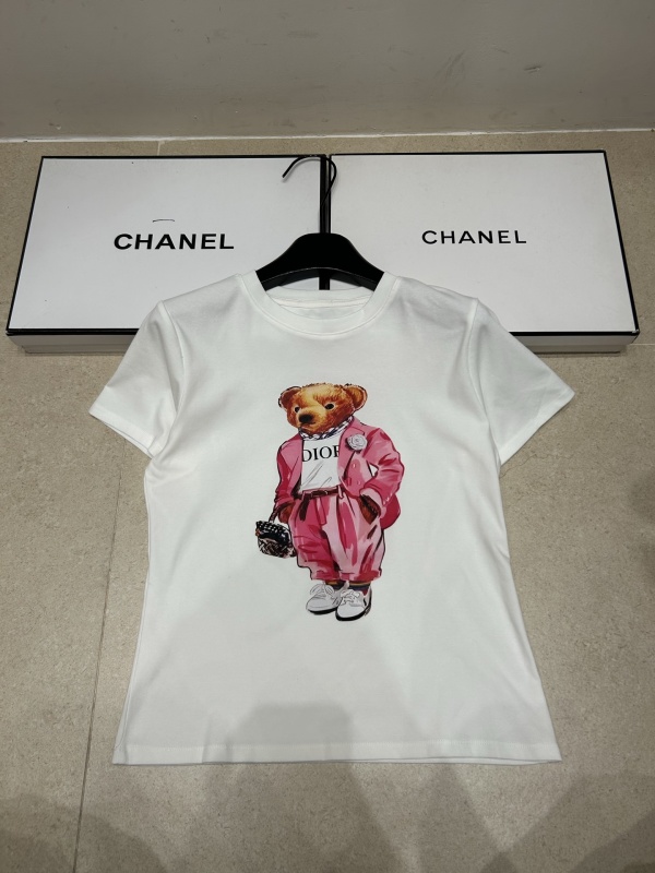 注目アイテム♡ 2026 ディオール 新作 半袖Tシャツ スーパーコピー