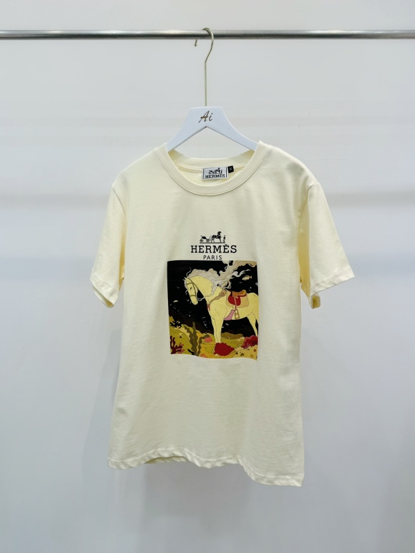 超希少！2026 エルメス 新作 半袖Tシャツ スーパーコピー