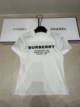 世界中で大人気♪ 2026 バーバリー 新作 半袖Tシャツ 偽物