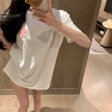 注目度抜群！ 2026 クロムハーツ 新作 半袖Tシャツ 偽物