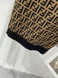 争奪戦 2026 フェンディ 新作 半袖Tシャツ スーパーコピー