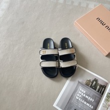 人気No1 2026 ミュウミュウ 新作 サンダル-スリッパ コピー