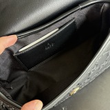 超希少！グッチ レディース ショルダーバッグ 偽物 847448
