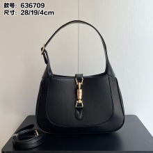 絶対欲しい！グッチ レディース ハンドバック 偽物 636709