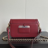 売上総額１位！グッチ レディース ショルダーバッグ 偽物 826761
