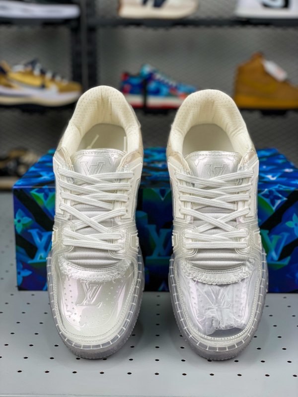 2021SS new LV Trainer sneaker with the latest color matching