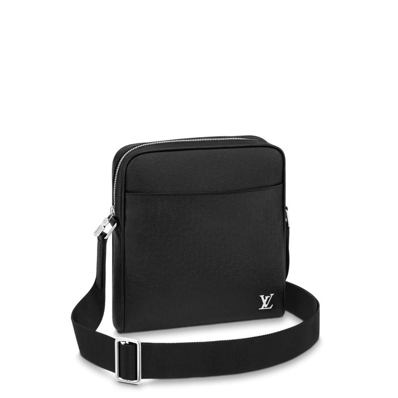 Louis Vuitton men's messenger bag and shoulder bag LV M30265