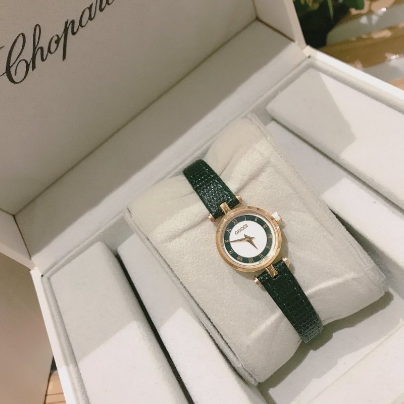 GUCCI VINTAGE second-hand limited edition watch