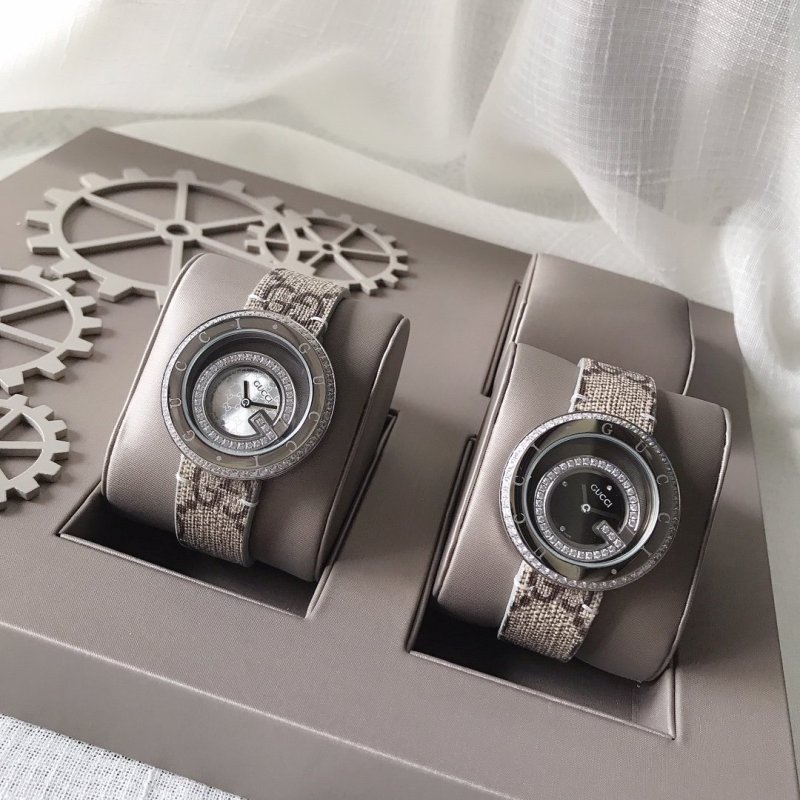 Gucci fashion watch