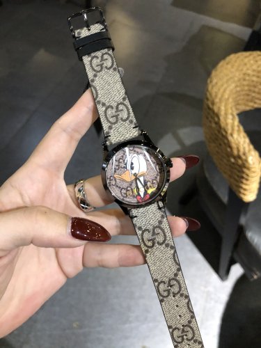 Gucci Donald Duck Limited Edition Watch