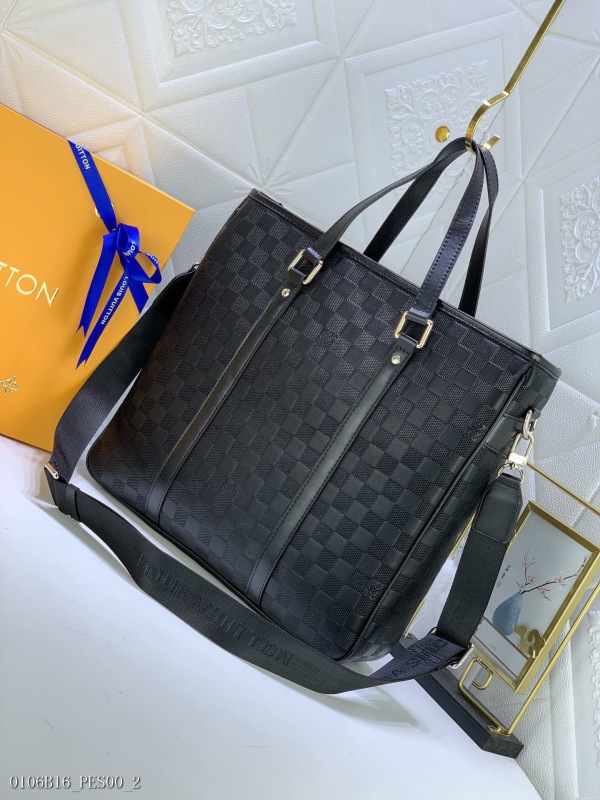 Louis Vuitton 41259 Full Leather Check Tadao Small Bag