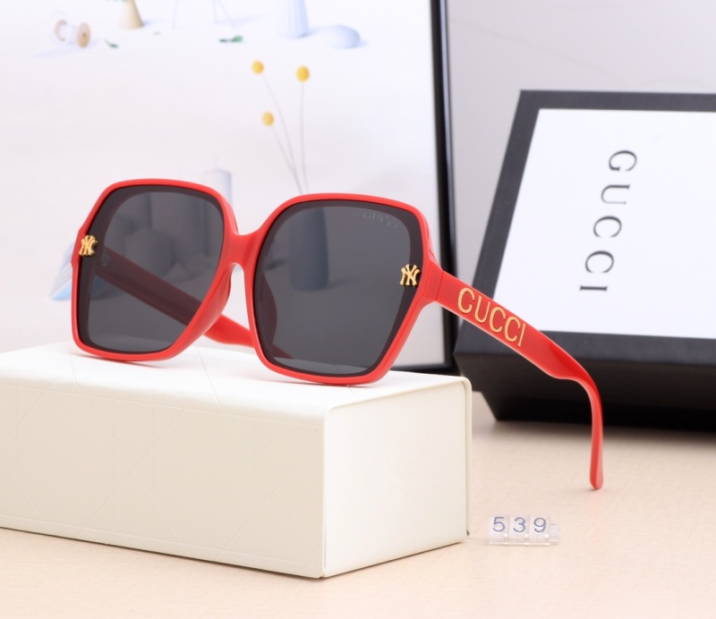 GUCCI UV Protection Glasses Sunglasses Sun Protection Summer Essentials Beach Going Out Korea Popular Showing Small Face