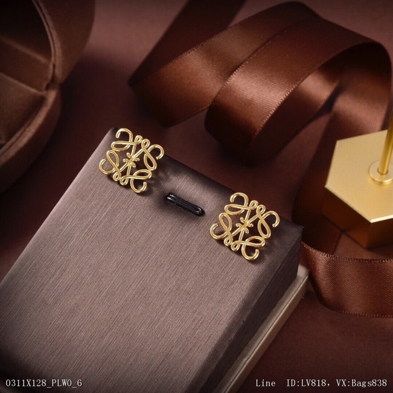 00171_ X128PLW0_ Loewe luoyiwei Earrings classic loeweanagram logo design simple atmosphere elegant extraordinary brass plating