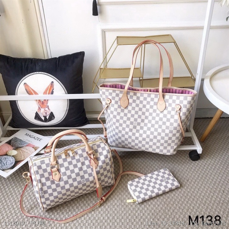 00285_ Q101PYJW0_ New combination m138lv shopping bag LV pillow bag lv wallet size shopping bag 3329