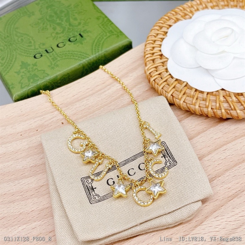 00165_ X128PB00_ B512gucci Gucci's new Rhinestone letter Star Necklace in spring and summer of 22 years