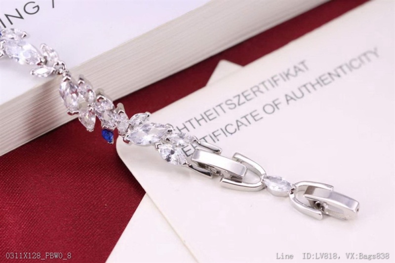 00115_ X128PBW0_ Swarovski Silver Blue Diamond Swan shaped leaf Bracelet this bracelet is inspired by winter frosted leaves