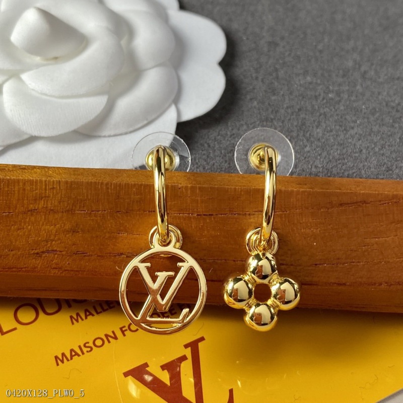 00087_ X128PLW0_ Lvjia brand new LV clover asymmetric Earrings classic collection of brand collection elements, lvcircle logo and