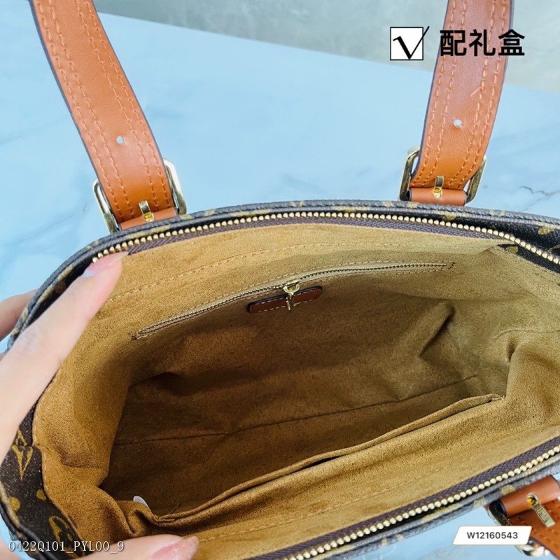 00205_ Q101PYL00_ Matching box LV medium ancient handbag, hand-held messenger and tortoiseshell shoulder strap, this bag is really simple