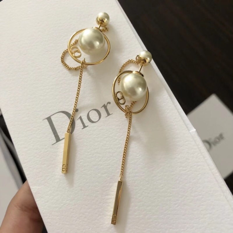 Dior long earrings