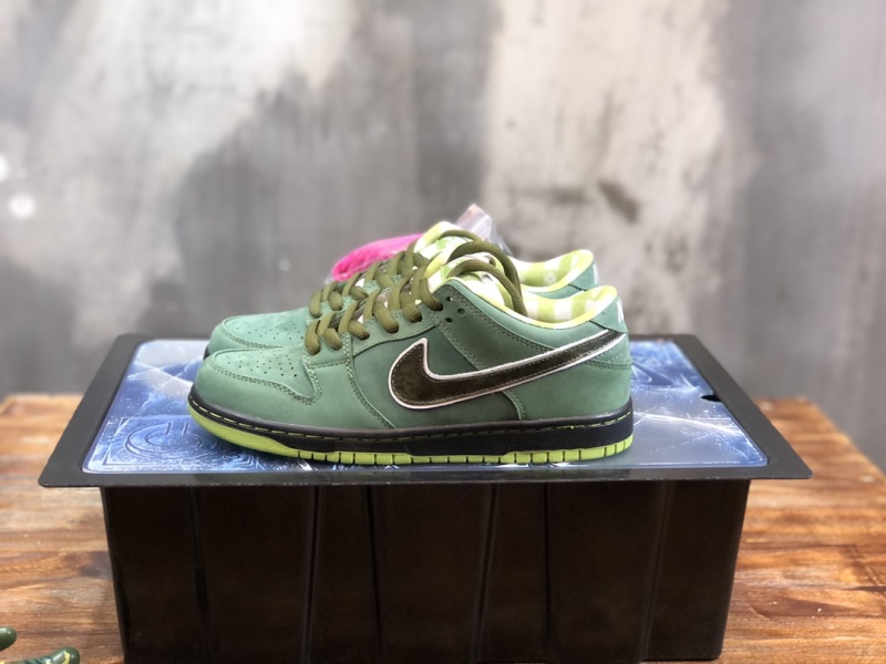 N*K SB Dunk Low Concepts Green Lopster