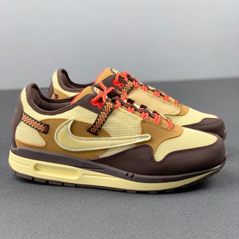Travis Scott x N*K Air Max