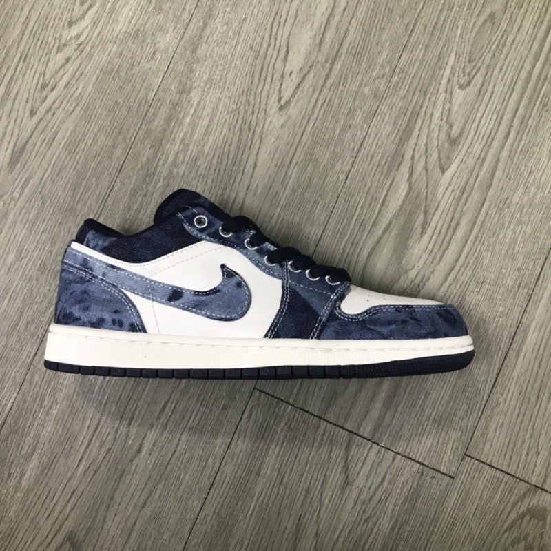 Air Jordan 1 Low