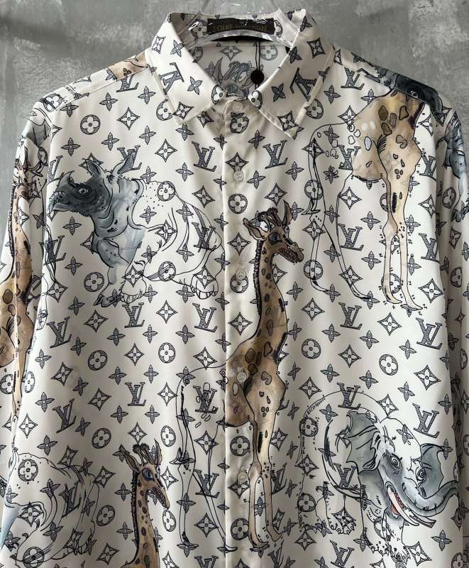 Louis*V... Zoo limited edition heavy tencel shirt