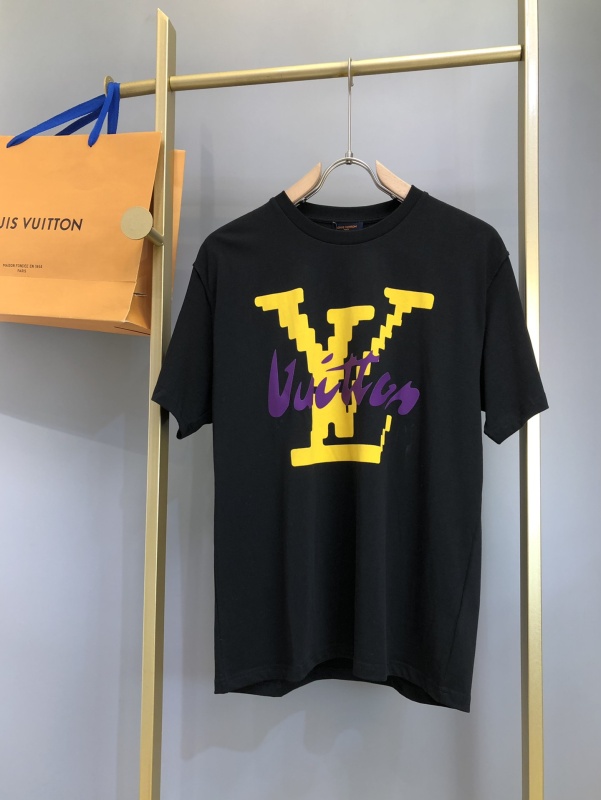 L*V logo Tshirt