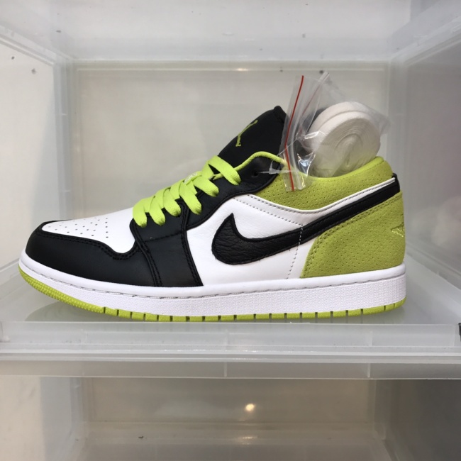 Air Jordan 1 Low