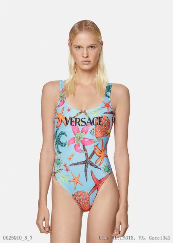 616_ Versace new swimsuit