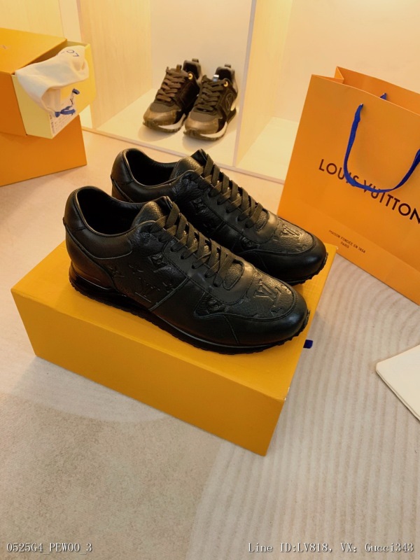 00161_ G4PEW00_ No095322louis Vuitton this lvrunner sneaker is made by Louis Vuitton