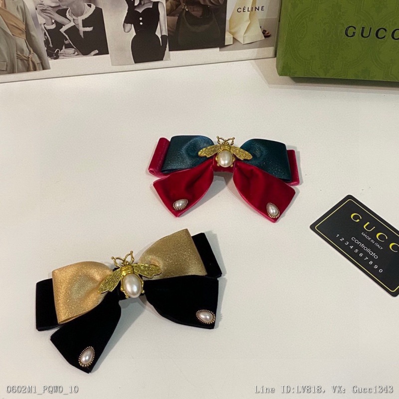 00032_ M1PQW0_ Equipped with packaging Gucci Gucci 2022 new bee hairpins can be salty and sweet. They look very good to wear