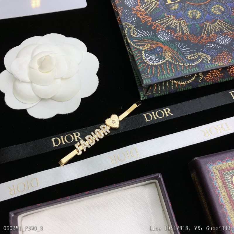 00002_ M1PBW0_ Dior Dior 2021 latest jadior letter diamond pearl hairpin exquisite and elegant