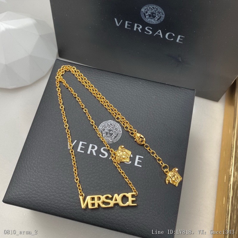 00102_ 60 Versace Medusa is a classic work of both men and women, which is durable and versatile