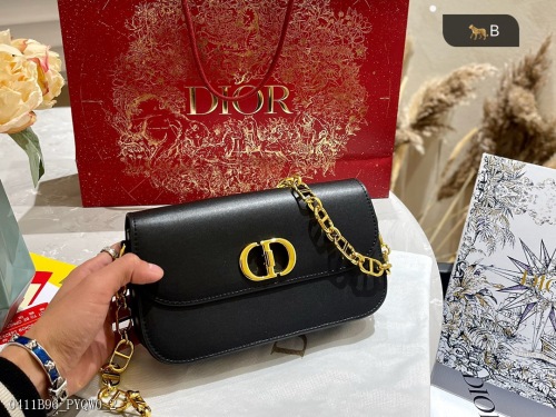 DIOR new model is here, light -faced leather new enamel coating CD buckle chain bag