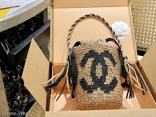 CHANEL Chanel straw bucket bag