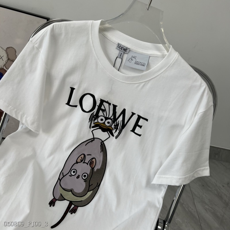 LOEWE 2023 joint model Miyazaki Totoro Chihiro Shortex Short -sleeved T -shirt