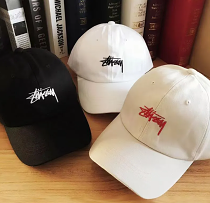 STUSSY 鴨舌帽