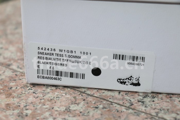 B 17FW Tripe-S High End Sneaker-052