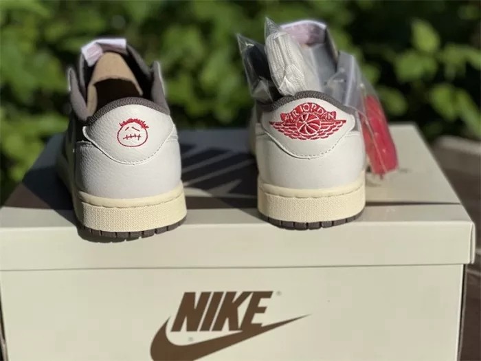 Authentic Travis Scott x Air Jordan 1 Low OG “Reverse Mocha”